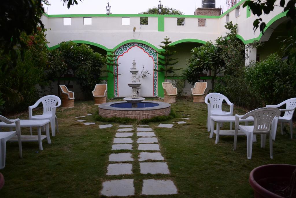 Anandam Palace Pushkar Extérieur photo